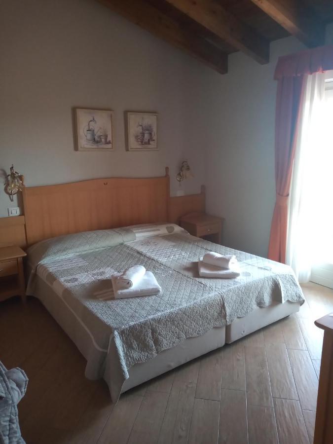 Hotel Rosa Dei Venti Provaglio d'Iseo Exterior foto